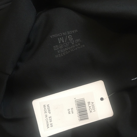 Black flat textured ( tiktok) leggings. New - Picture 3 of 3